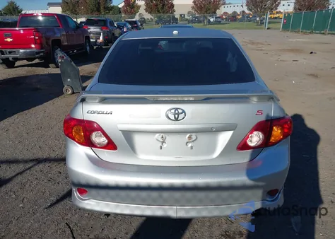 2010 Toyota Corolla S из США, поврежденный, VIN 1NXBU4EE8AZ343167